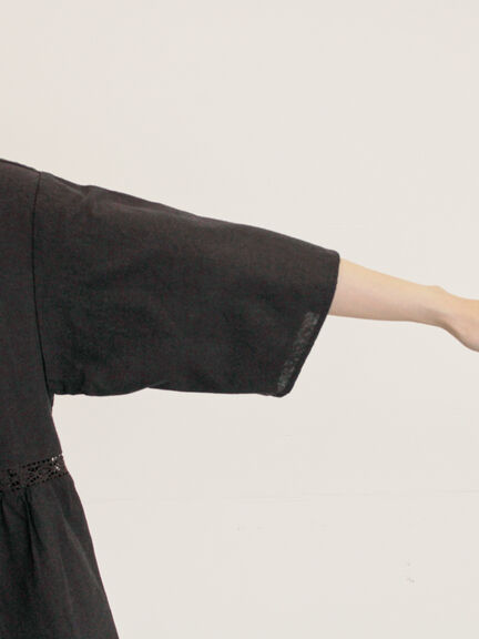 花刺繍切替えブラウス(グレー/チャコールグレー/マスタード/キナリ)|Samansa Mos2(サマンサ モスモス)通販