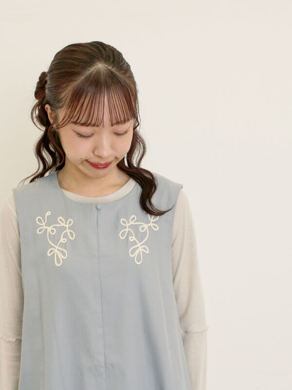◎コード刺繍ジレワンピース(ブルー)|Samansa Mos2(サマンサ モスモス)通販