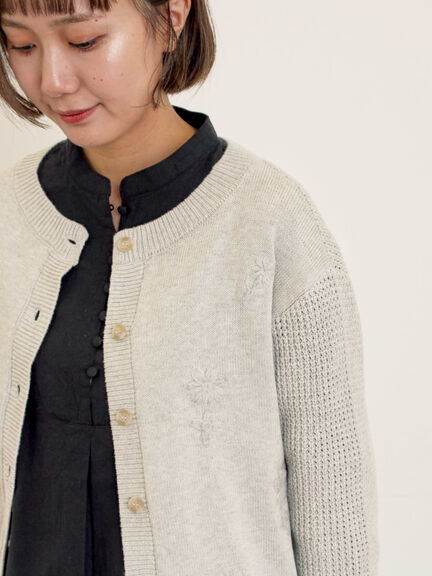 ◎刺繍カーディガン(グレー/チャコールグレー/レッド)|Samansa Mos2(サマンサ モスモス)通販