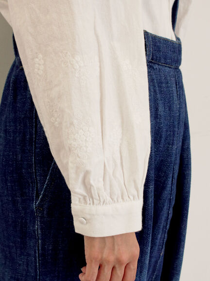 ◎袖刺繍ブラウス(オフホワイト/ブラック/ベージュ)|Samansa Mos2(サマンサ モスモス)通販