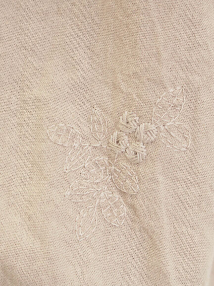 ◎袖刺繍ブラウス(オフホワイト/ブラック/ベージュ)|Samansa Mos2(サマンサ モスモス)通販