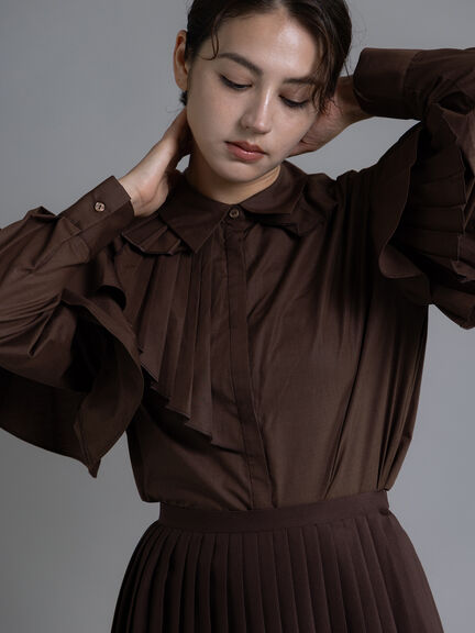 【Atelier plier】アシメプリーツフレアシャツブラウス《2025Autumn catalog item》(ブラウン)|Te chichi(テチチ)通販