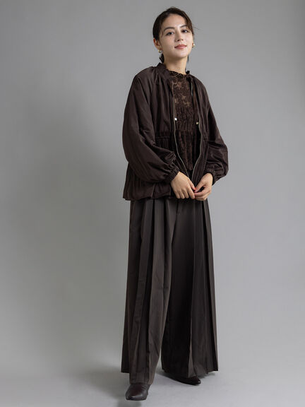 【Atelier plier】プリーツペプラムライトブルゾン《2025Autumn catalog item》(ブラウン)|Te chichi(テチチ)通販