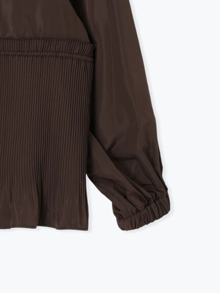 【Atelier plier】プリーツペプラムライトブルゾン《2025Autumn catalog item》(ブラウン)|Te chichi(テチチ)通販