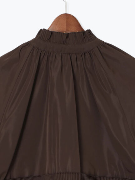 【Atelier plier】プリーツペプラムライトブルゾン《2025Autumn catalog item》(ブラウン)|Te chichi(テチチ)通販