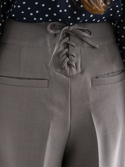 バックレースアップロングパンツ《2025Autumn catalog vol.2 item》(チャコールグレー/ベージュ)|Te chichi(テチチ)通販