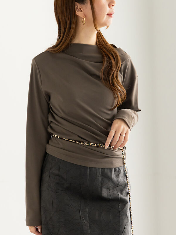 スムースアシメロングスリーブプルオーバー《2025Autumn catalog vol.2 item》(カーキ)|Te chichi(テチチ)通販