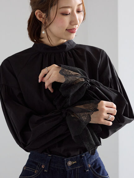 レースカフスボリュームスリーブブラウス(オフホワイト/ブラック)|Te chichi(テチチ)通販