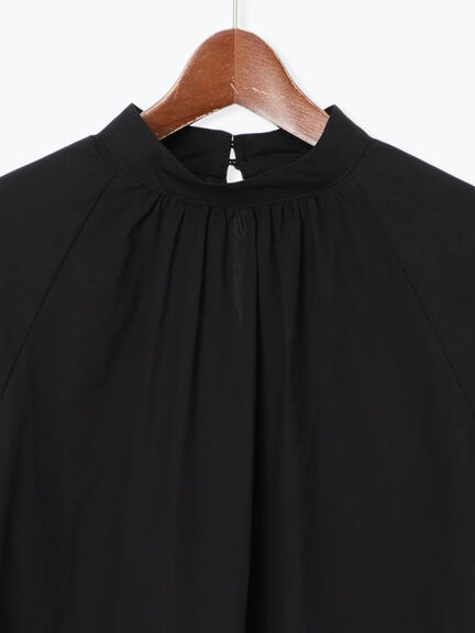 レースカフスボリュームスリーブブラウス(オフホワイト/ブラック)|Te chichi(テチチ)通販