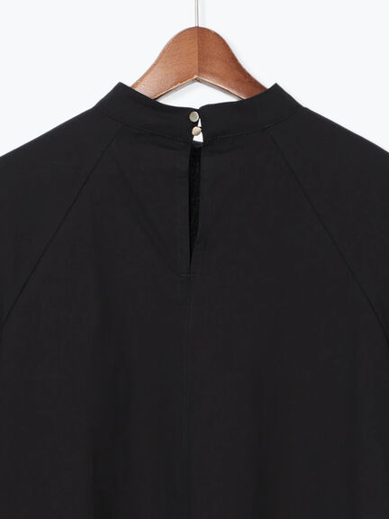 レースカフスボリュームスリーブブラウス(オフホワイト/ブラック)|Te chichi(テチチ)通販