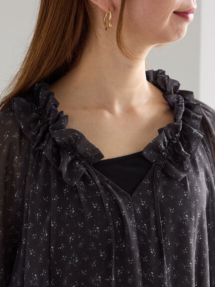 フラワーシフォンフリルネックドレス(ブラック/ベージュ)|Te chichi(テチチ)通販