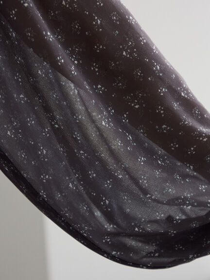 フラワーシフォンフリルネックドレス(ブラック/ベージュ)|Te chichi(テチチ)通販