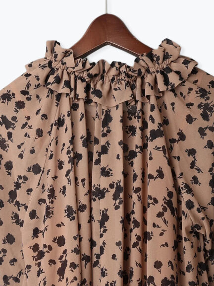 フラワーシフォンフリルネックドレス(ブラック/ベージュ)|Te chichi(テチチ)通販