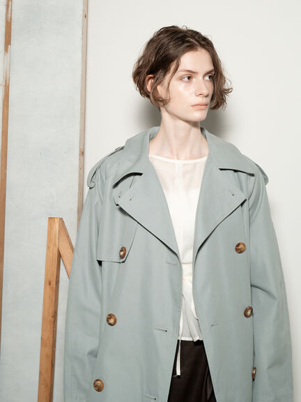 オーバーサイズトレンチコート《2025Autumn catalog vol.2 item》(ベージュ/ブルー)|Te chichi(テチチ)通販