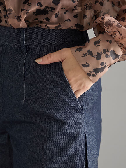 サイドタックデザインパンツ《2025Autumn catalog vol.2 item》(キャメル/ブルー)|Te chichi(テチチ)通販