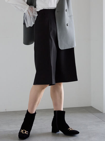 フロントタックハーフパンツ《2025Autumn catalog vol.2 item》(グレー/ブラック)|Te chichi(テチチ)通販