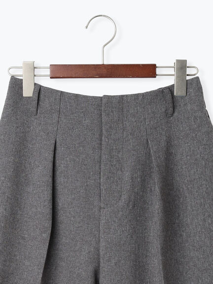 フロントタックハーフパンツ《2025Autumn catalog vol.2 item》(グレー/ブラック)|Te chichi(テチチ)通販