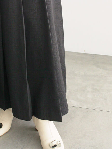 チェックアソートロングプリーツスカート(ブラック/レッド/ブラウン/ネイビー)|Te chichi(テチチ)通販