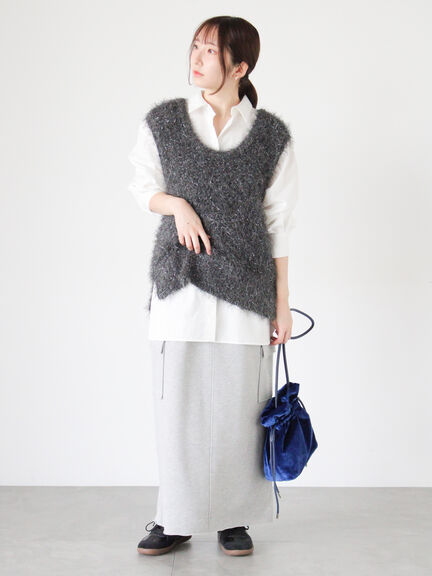 胸刺繍オーバーサイズシャツ《2025autumn catalog item》(オフホワイト/モカ/ブルー)|Te chichi TERRASSE(テチチ テラス)通販