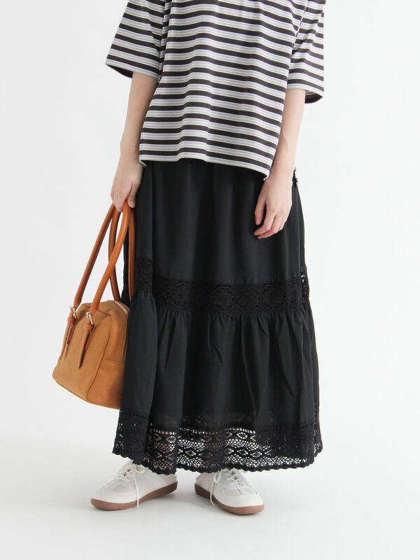 レーステープギャザースカート《2025autumn catalog item》(ブラック)|Te chichi TERRASSE(テチチ テラス)通販