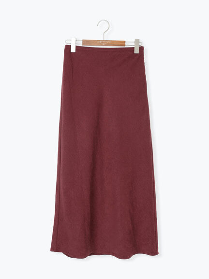 スウェード調バイアススカート《2025autumn catalog item》(レッド/ベージュ/ブラウン)|Lugnoncure(ルノンキュール)通販
