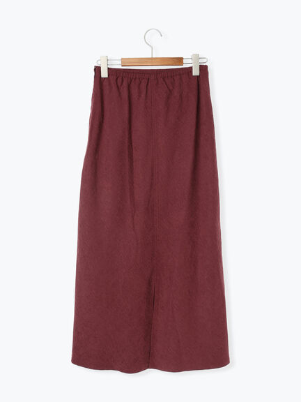 スウェード調バイアススカート《2025autumn catalog item》(レッド/ベージュ/ブラウン)|Lugnoncure(ルノンキュール)通販