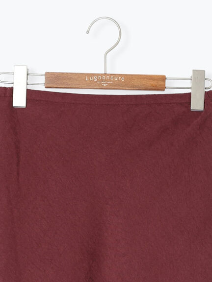 スウェード調バイアススカート《2025autumn catalog item》(レッド/ベージュ/ブラウン)|Lugnoncure(ルノンキュール)通販