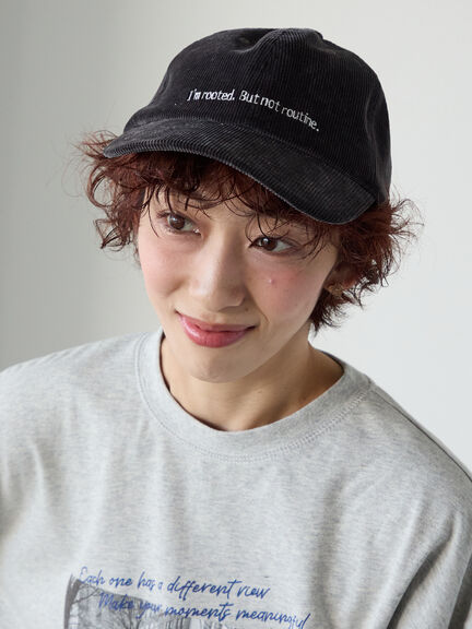 ロゴ刺繍コーデュロイキャップ《2025autumn catalog item》(オフホワイト/グレー/ボルドー)|Lugnoncure(ルノンキュール)通販