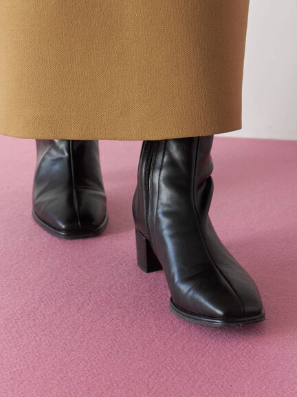 【マエストロ監修】ストレスフリーショートブーツ(ブラック/ベージュ/キナリ)|Samansa Mos2 blue(サマンサモスモス ブルー)通販