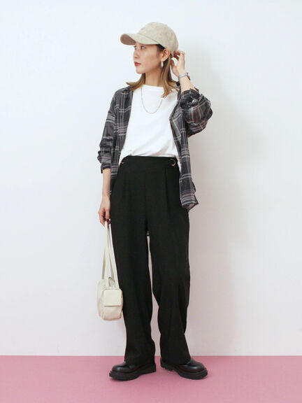 【イージーケア】サイドタブストレートパンツ(ブラック/ベージュ/ブラウン)|Samansa Mos2 blue(サマンサモスモス ブルー)通販