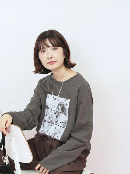 箔フォトプリントロンT(オフホワイト/グレー/チャコールグレー)|Samansa Mos2 blue(サマンサモスモス ブルー)通販