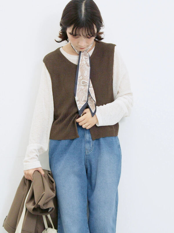 バンダナ付きニットベスト(ブラウン/ブルー/キナリ)|Samansa Mos2 blue(サマンサモスモス ブルー)通販