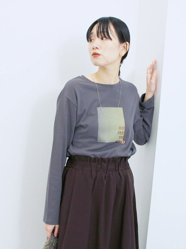 スクエアプリントプルオーバー(チャコールグレー)|Samansa Mos2 blue(サマンサモスモス ブルー)通販