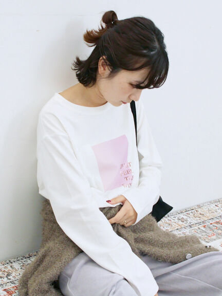 スクエアプリントプルオーバー(オフホワイト/チャコールグレー/Sグレー)|Samansa Mos2 blue(サマンサモスモス ブルー)通販