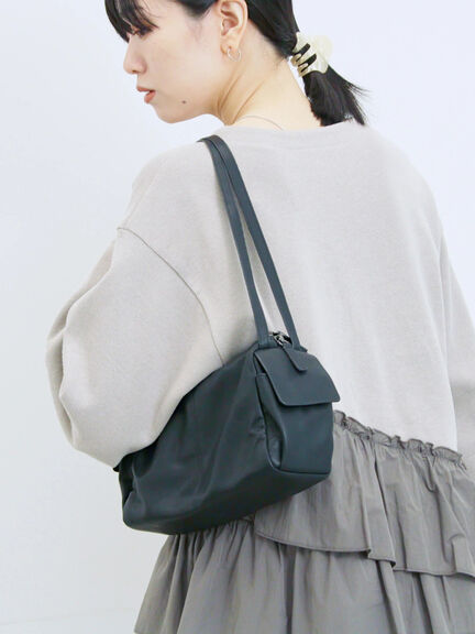 ペプラムドッキングプルオーバー(ブラック/ベージュ/キナリ)|Samansa Mos2 blue(サマンサモスモス ブルー)通販