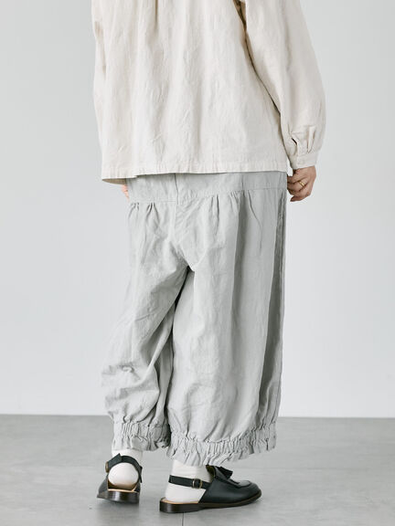 【WEB限定】コットンジャカード製品染め裾フリルパンツ(グレー/ブラック/キナリ)|TSUHARU by Samansa Mos2(ツハルバイサマンサモスモス)通販