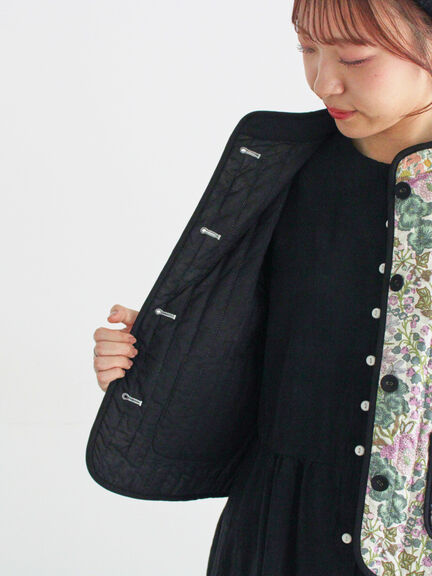 【LIBERTY】パッチワークキルトジャケット(レッド/キナリ)|TSUHARU by Samansa Mos2(ツハルバイサマンサモスモス)通販