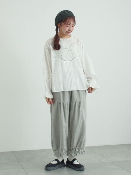 ドビーカットワーク刺繍ブラウス（オフホワイト/グレー/イエロー）｜TSUHARU by Samansa Mos2（ツハルバイサマンサモスモス）通販