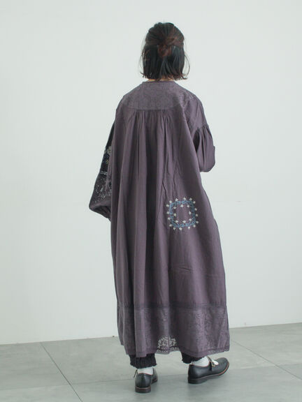 【WEB限定 Sサイズ】ランダム刺繍レース切替ワンピース（オフホワイト/チャコールグレー/ミント）｜TSUHARU by Samansa Mos2（ツハルバイサマンサモスモス）通販