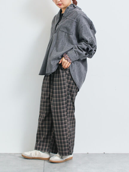 くり抜きフラワー刺繍シャツ(ブラック/カーキ/ブルー)|SM2(エスエムツー)通販