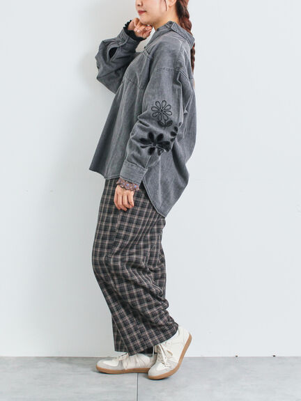 くり抜きフラワー刺繍シャツ(ブラック/カーキ/ブルー)|SM2(エスエムツー)通販