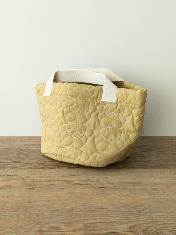 【yukino×SamansaMos2home’s】キルトバッグ(ベージュ/マスタード)|Samansa Mos2 home's(サマンサモスモスホームズ)通販