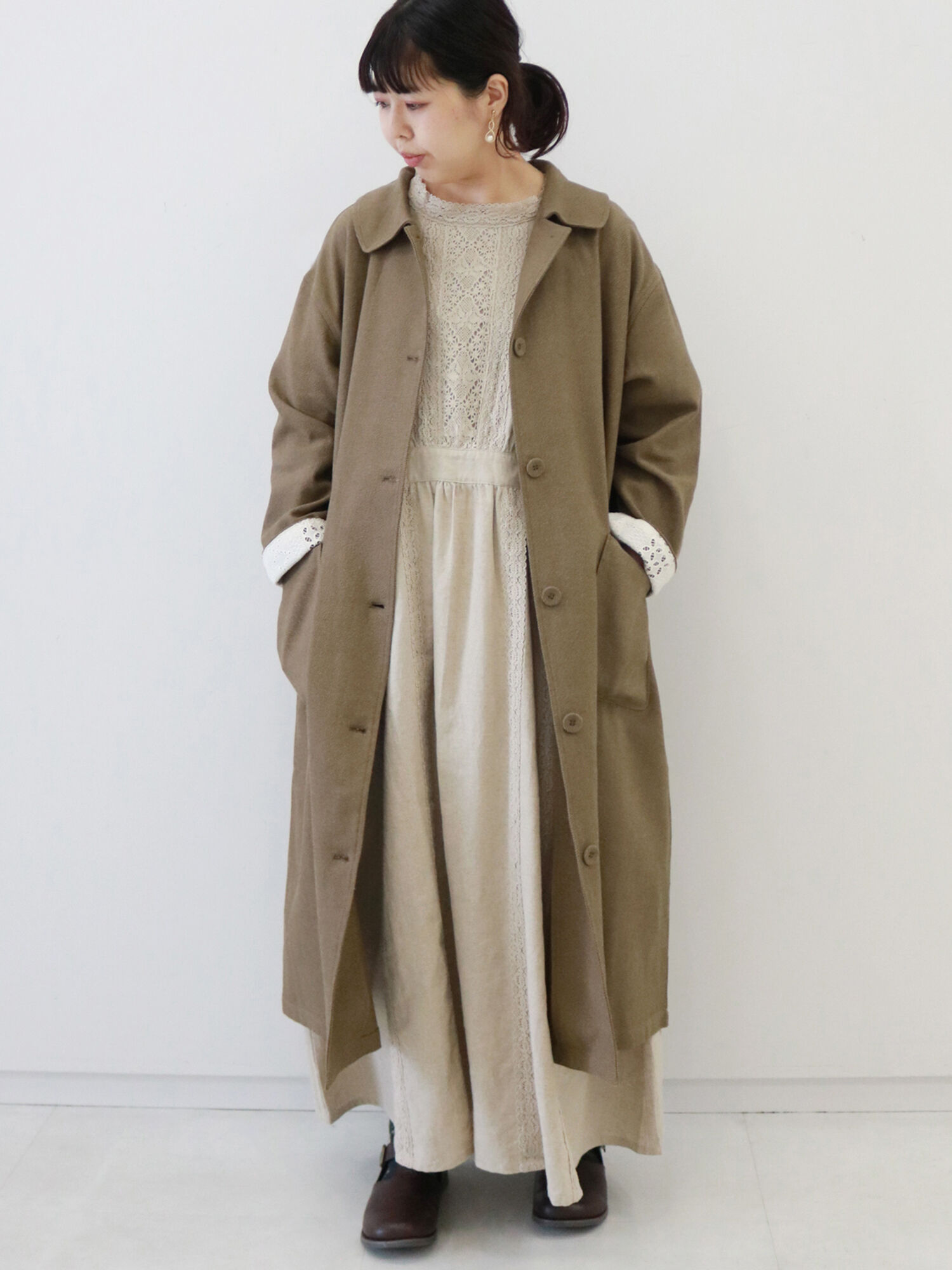 Web限定 レースワンピース チャコールグレー ベージュ キナリ ワンピース ワンピース Sm2 サマンサ モスモス 公式通販