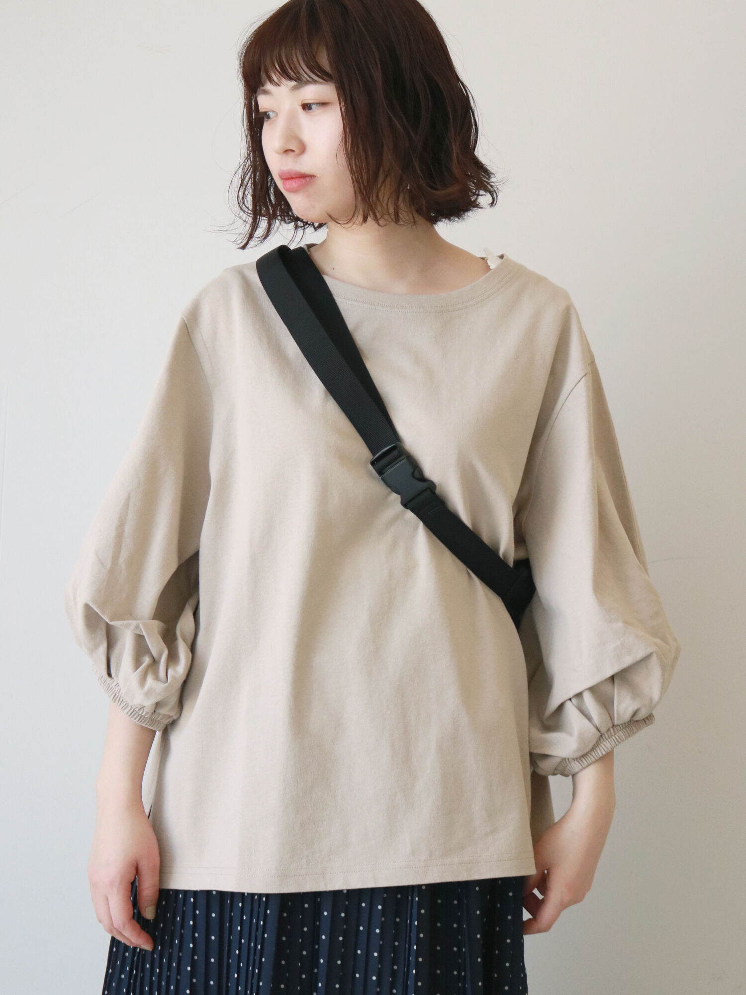 セール 袖タックプルオーバー オフホワイト チャコールグレー ピンク ベージュ トップス Sm2 サマンサ モスモス 公式通販