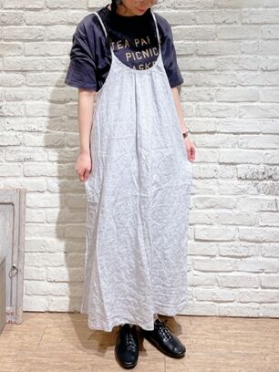 Slowlinen キャミワンピース チャコールグレー ブラック レッド ブルー ワンピース Sm2 サマンサ モスモス 公式通販