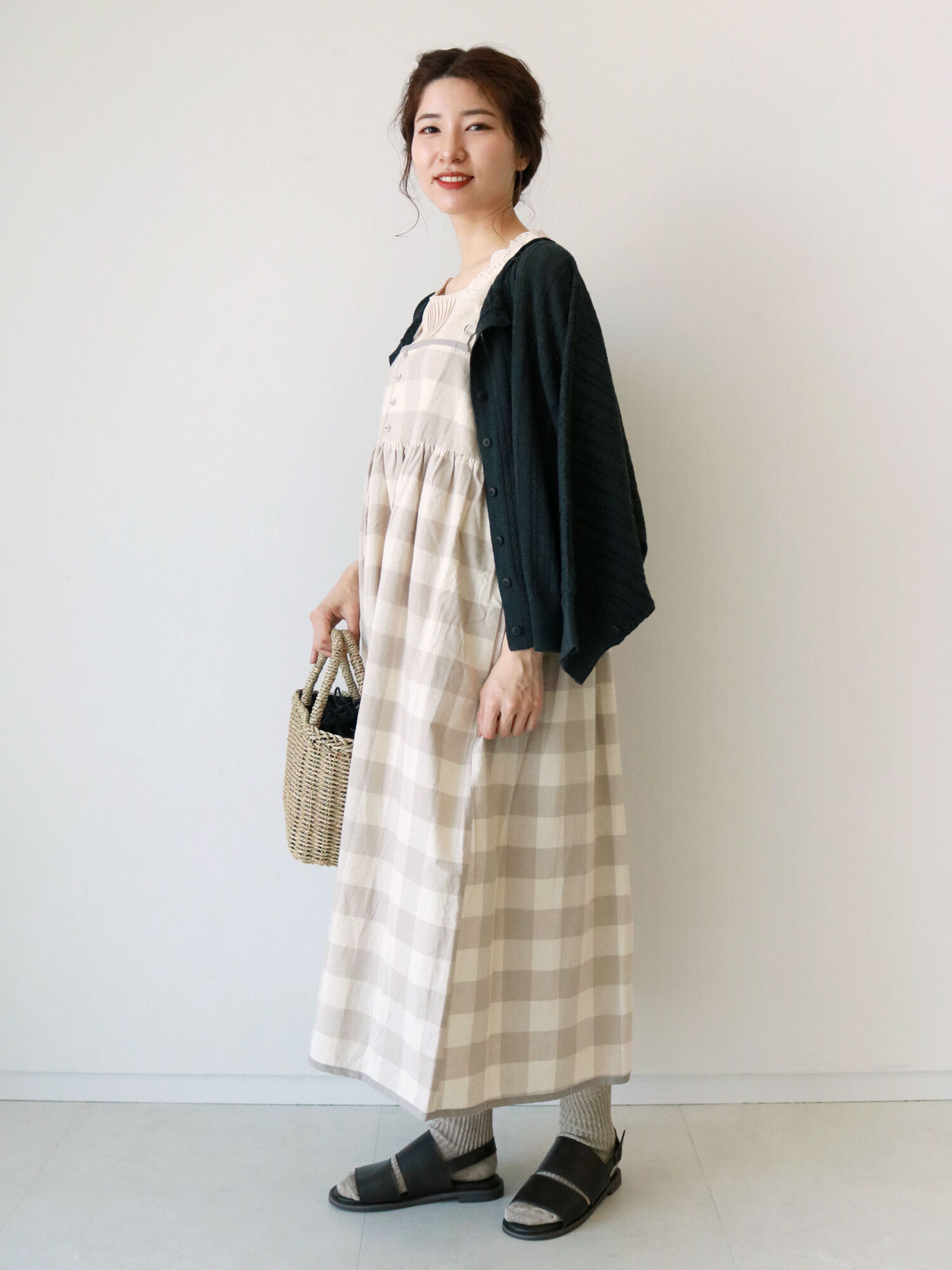 セール 綿麻ギンガムチェックキャミワンピ ブラック ベージュ カーキ ブルー ワンピース Sm2 サマンサ モスモス 公式通販