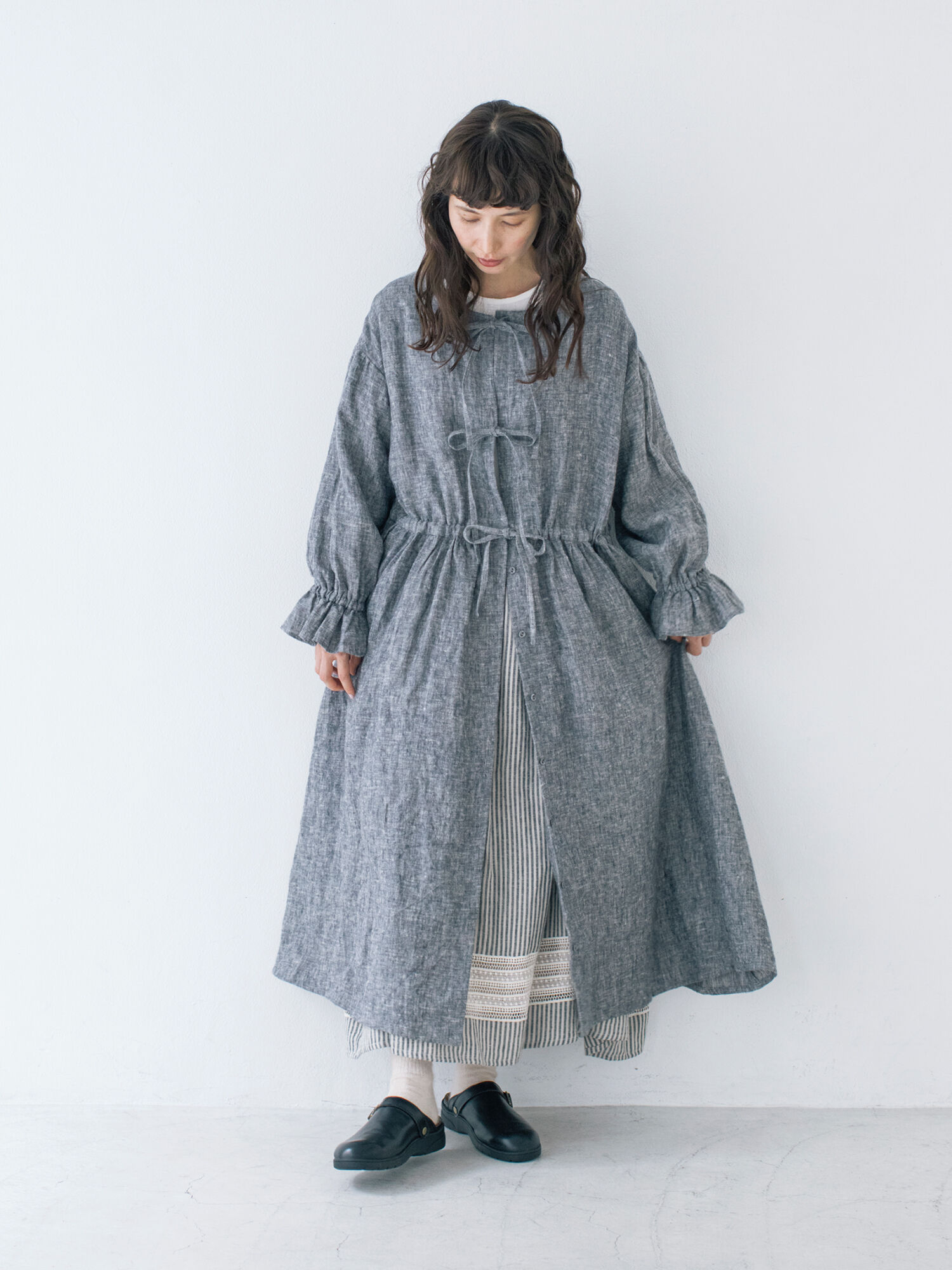 Kazumi Samansamos2 前後着リネンワンピース チャコールグレー ベージュ グリーン ラベンダー ワンピース Sm2 サマンサ モスモス 公式通販 Kazumi Samansamos2 前後着リネンワンピース チャコールグレー ベージュ グリーン ラベンダー ワンピース Sm2 サマンサ モスモス 公式通販