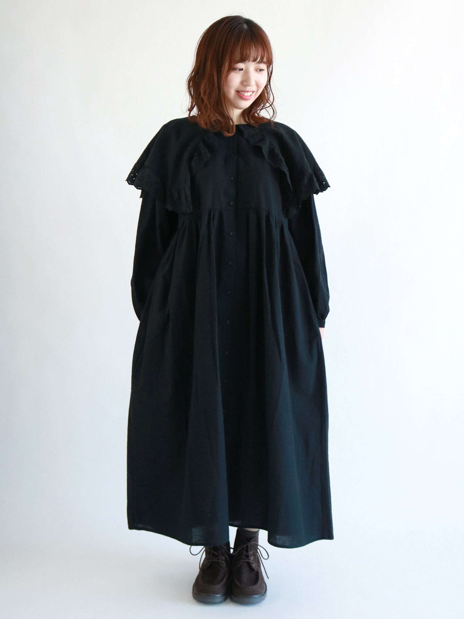 セール ケープ襟レースワンピース オフホワイト ブラック ブラウン カーキ ワンピース Sm2 サマンサ モスモス 公式通販 セール ケープ襟レースワンピース オフホワイト ブラック ブラウン カーキ ワンピース Sm2 サマンサ モスモス 公式通販