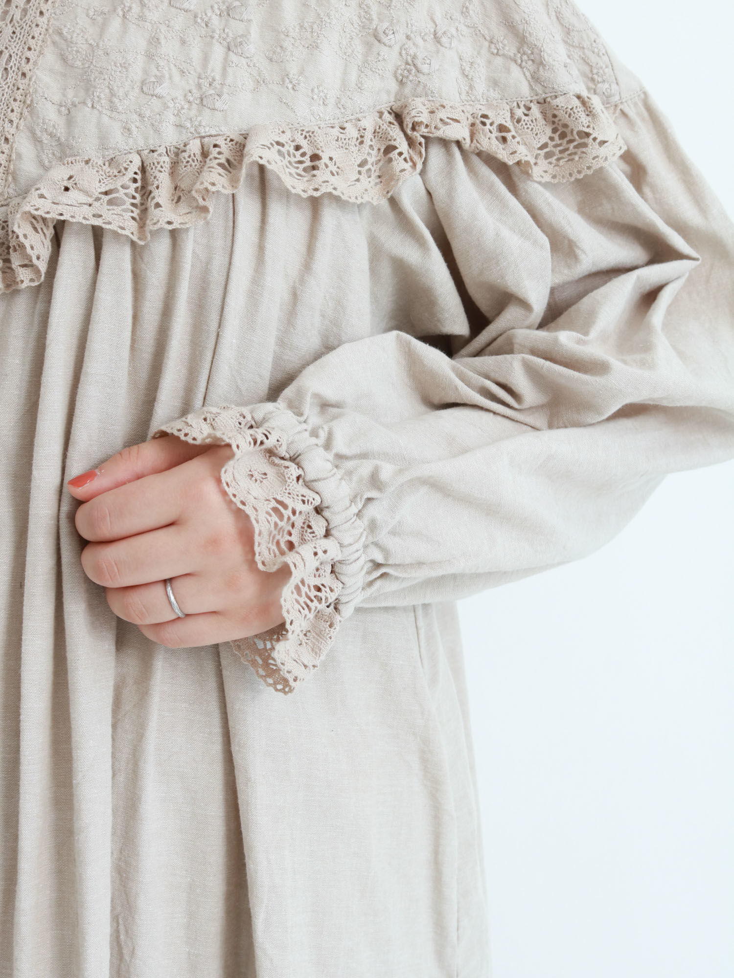 セール オーバーレース切替ワンピース ブラック レッド ベージュ ワンピース ワンピース Sm2 サマンサ モスモス 公式通販