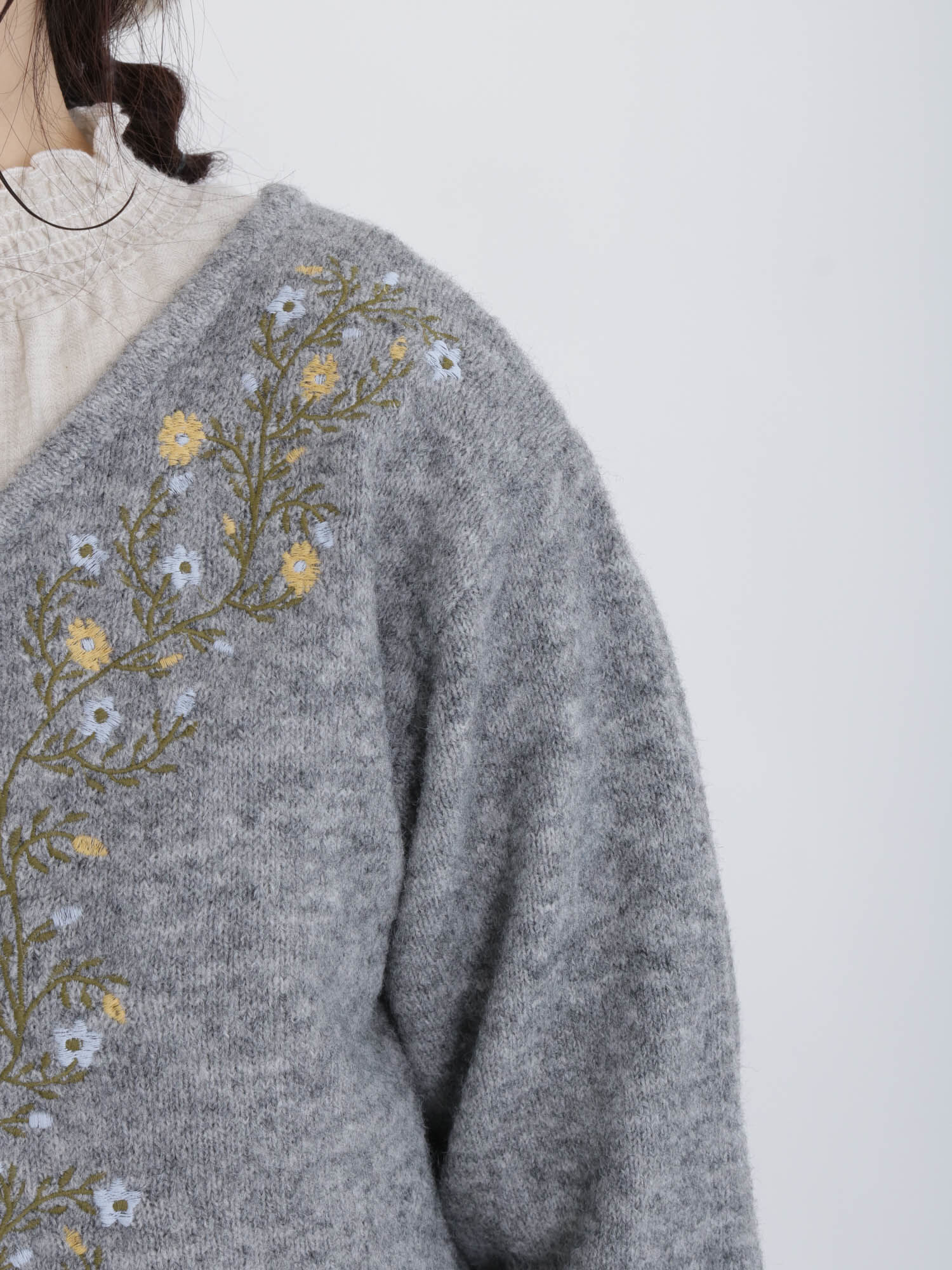 花柄刺繍ニットカーディガン（グレー/ネイビー/キナリ/トップス 